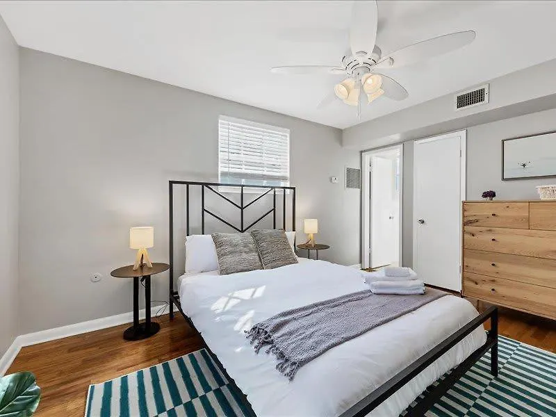 דירות טאמפה Designed And Cozy 1Br With Parking Near Stores 0*,  ארצות הברית